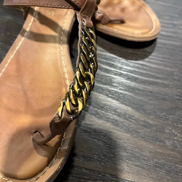 Guess leather flat sandal - Picture 3 of 3